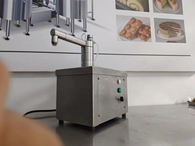 Rk Baketech China Industrial Continuous Cream Whipping Machine Whipped Cream Machine 140L/Hour