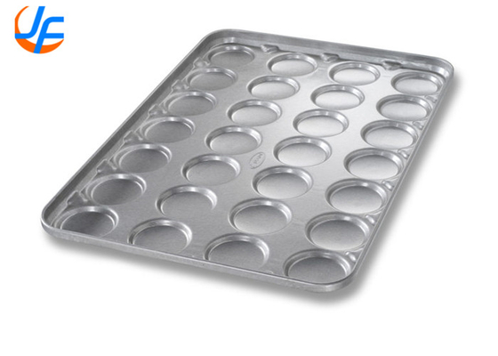 RK Bakeware China Foodservice 42495 Чикаго Металлическая алюминированная сталь 24 формы 1,95 унций.