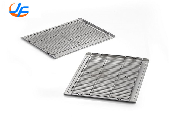 RK Bakeware China-16 Gauge Wire in Rim Aluminum Sheet Pan with Footed Cooling Rack / Pan Grate (РК Бэйквейер Китай-16-размерная проволока в обрамлении из алюминиевого листа)